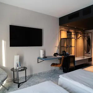 Hotel Q ****