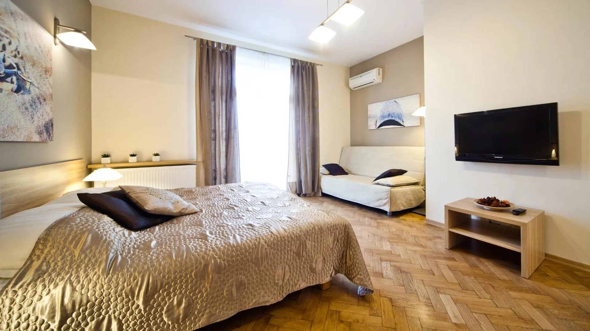 4Seasons﻿ Apartments Cracow Cracovia 3*,