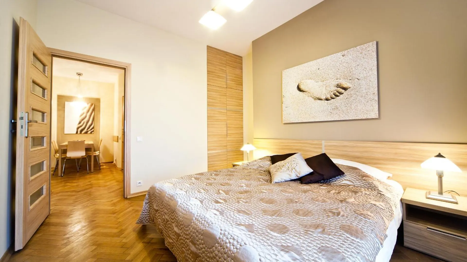 *** Aparthotel 4Seasons﻿ Apartments Cracow Krakow Poland